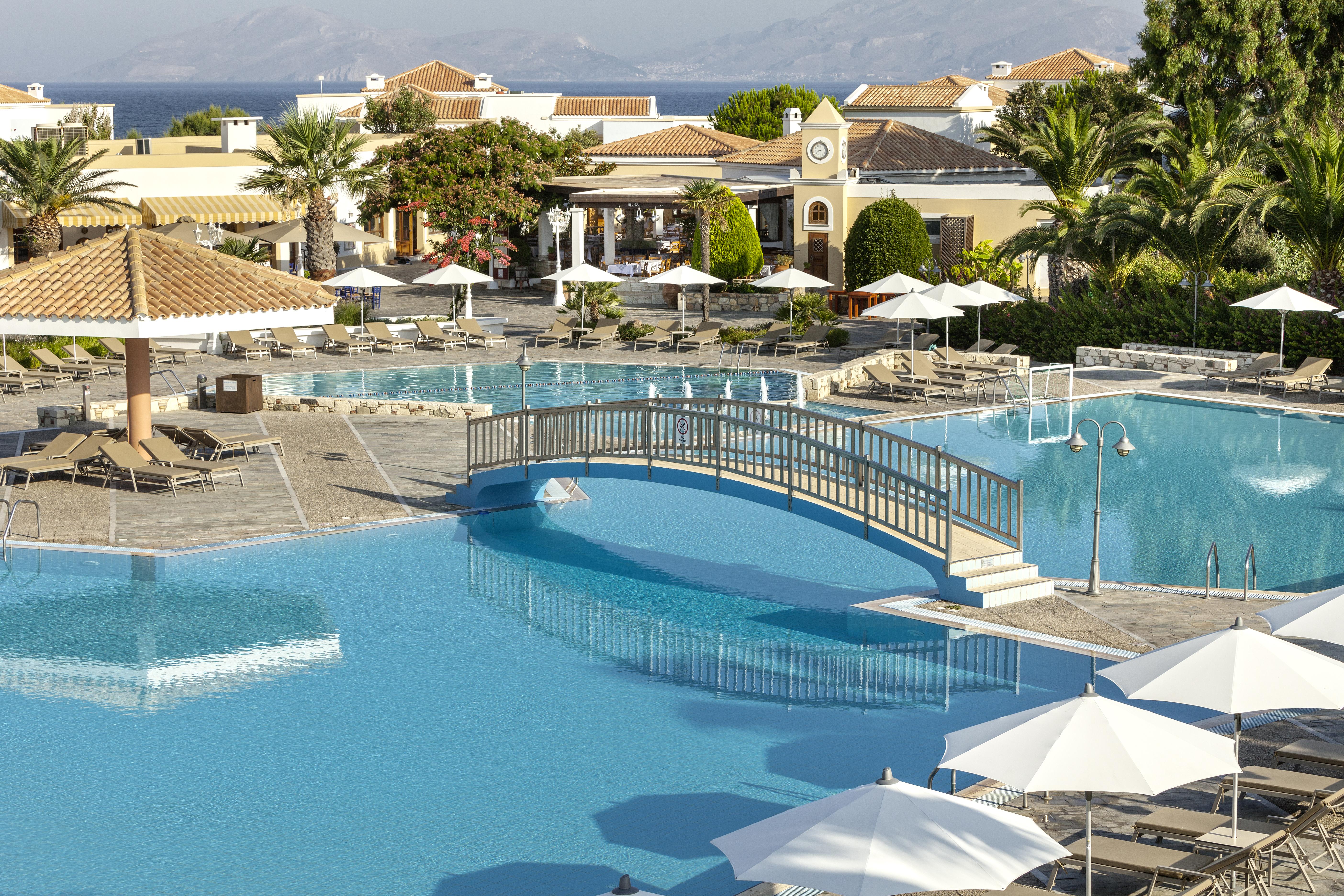 Neptune Luxury Resort Mastichari  Bagian luar foto